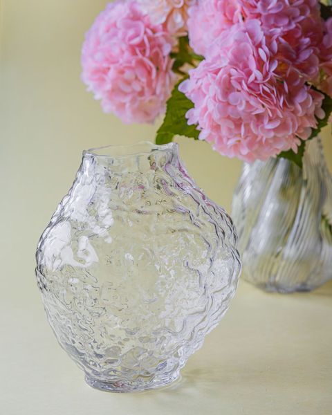 Cupid vase – glass