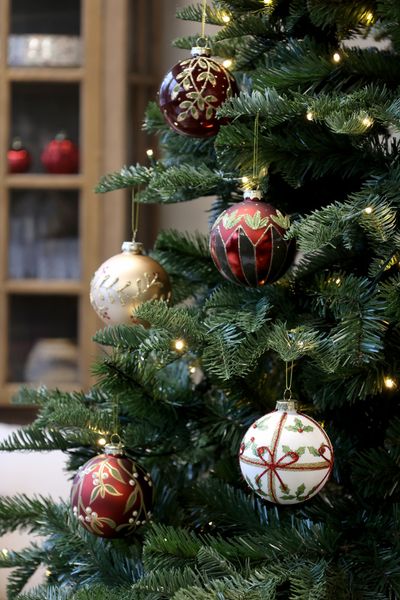 Julekule med sl&oslash;yfe